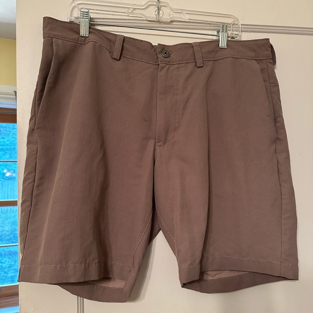 Men’s North Face shorts